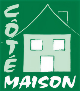 Logo stylisé avec une maison, comportant deux fenêtres carrées et une porte centrale. Couleurs vertes et blanches.